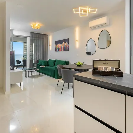Eden & Blue Horizon Apartament Split