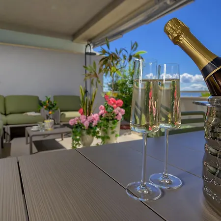 Eden & Blue Horizon *