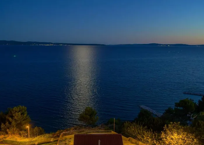 Eden & Blue Horizon سبليت